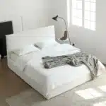 سرير ابيض منجد كتان 3