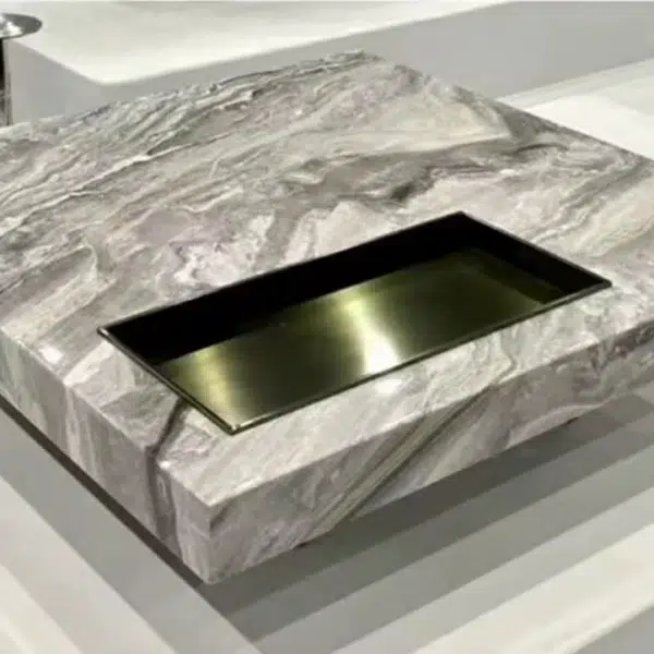 طاولة قهوة فخمة